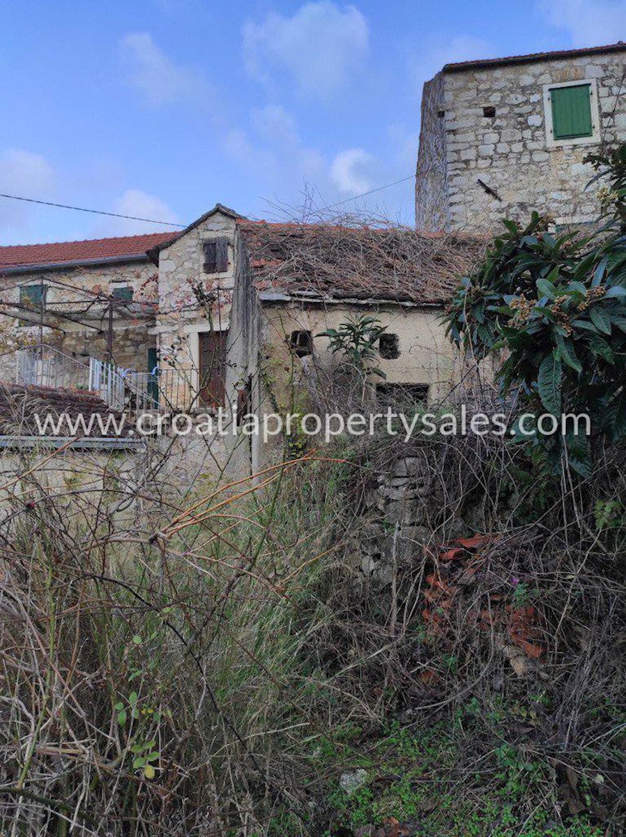 House For sale - SPLITSKO-DALMATINSKA  HVAR 