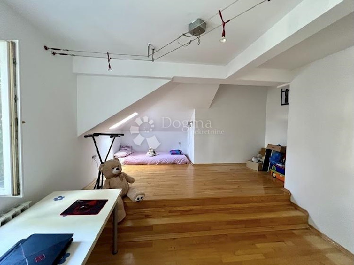 Appartement À vendre - GRAD ZAGREB  ZAGREB 