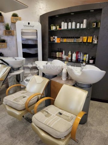 Lokal użytkowy do wynajęcia 60 m² – Vojak
