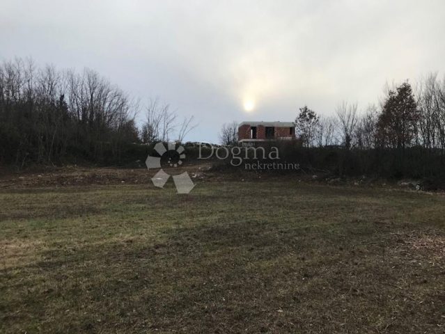 Parcela Naprodaj - Istarska Pićan - foto 2/2