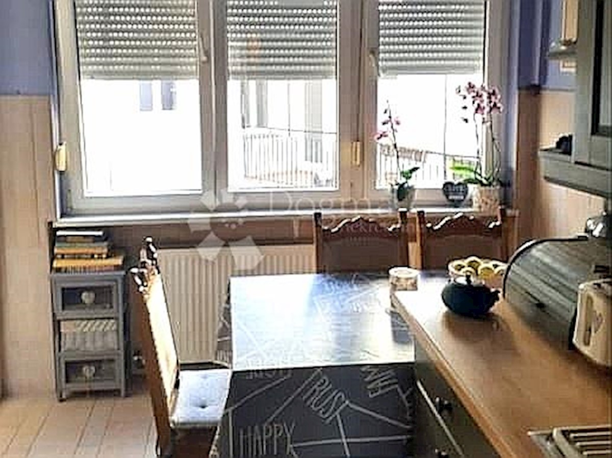 Apartmán Na predaj - GRAD ZAGREB  ZAGREB 