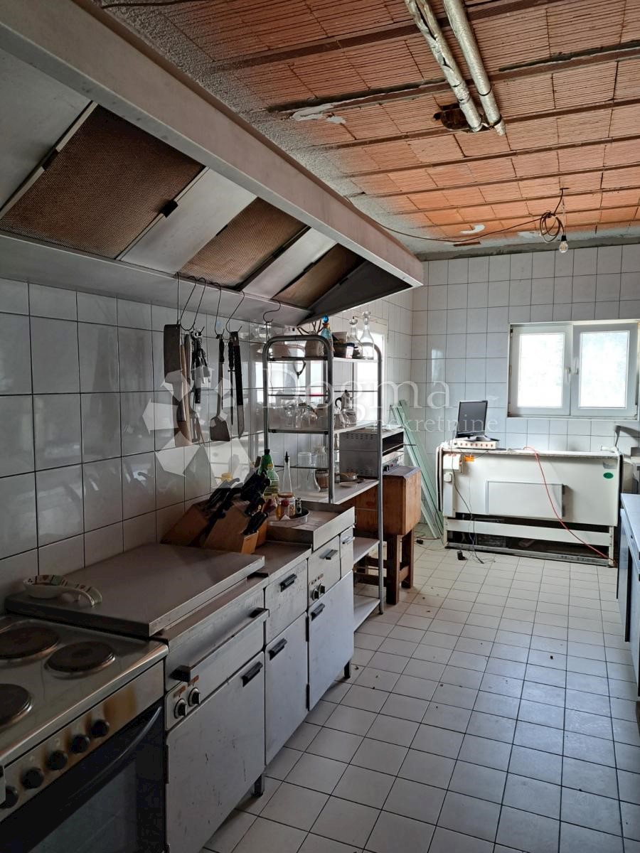 Casa In vendita - SPLITSKO-DALMATINSKA  ČIOVO 