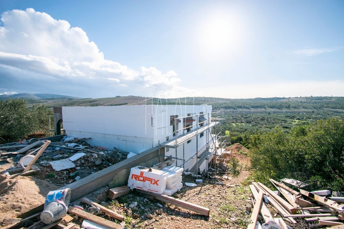 Kuća Na prodaju - ŠIBENSKO-KNINSKA  ŠIBENIK 