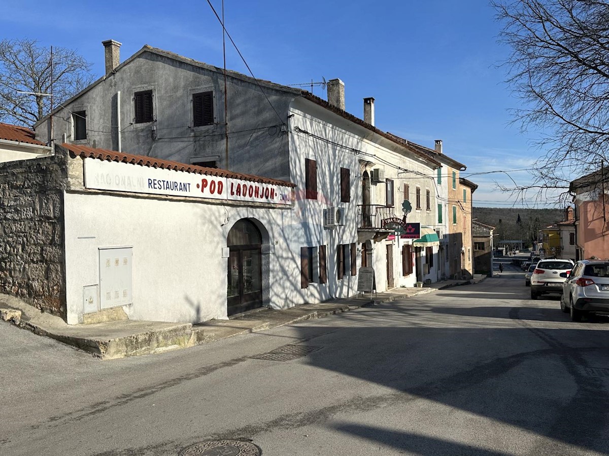 Komerčné Na predaj - ISTARSKA  ŽMINJ 