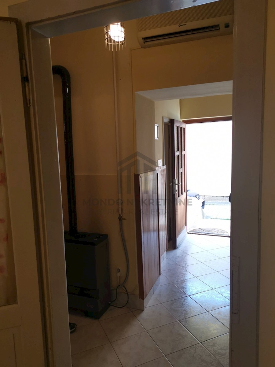 Flat For sale - ISTARSKA  PULA 