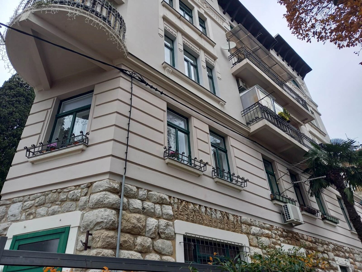 Apartma Na predaj - PRIMORSKO-GORANSKA  OPATIJA 