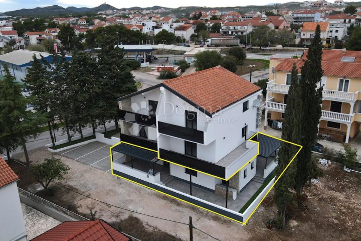 Apartma na predaj 270 m² – Vodice