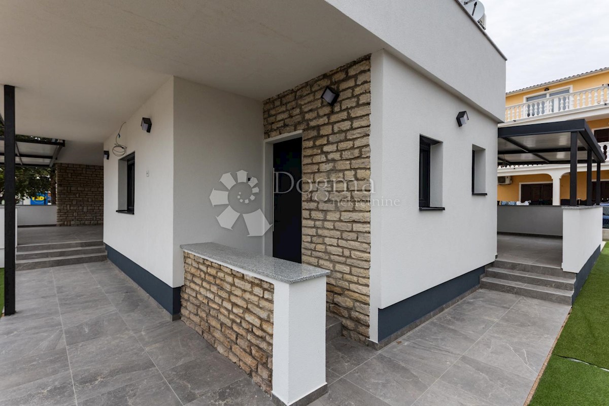 Flat For sale - šibensko-kninska Vodice - foto 3/14