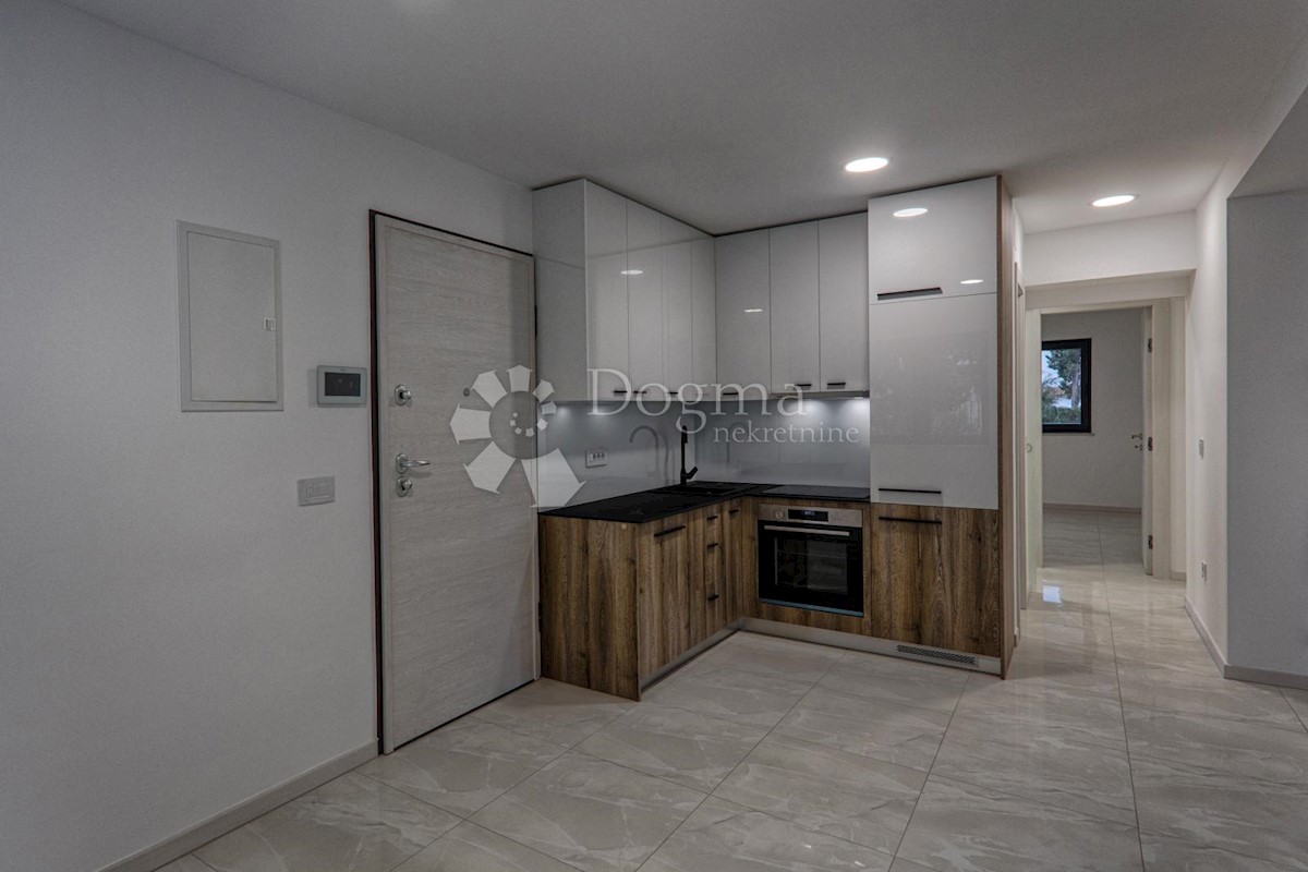 Flat For sale - šibensko-kninska Vodice - foto 4/14