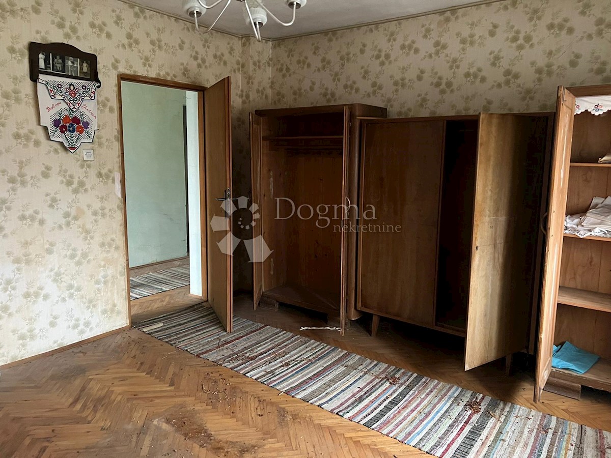 House For sale - ZAGREBAČKA  BRCKOVLJANI 