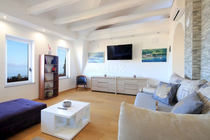 Appartement À louer - Primorsko-goranska Opatija - foto 2/34