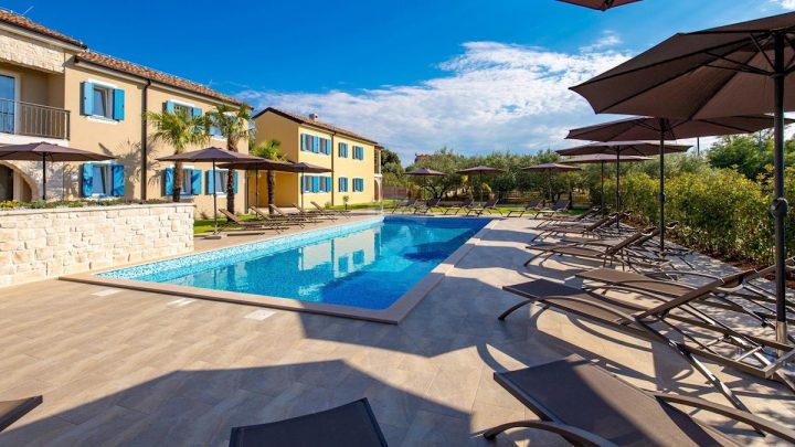 Hiša na predaj 550 m² – Poreč