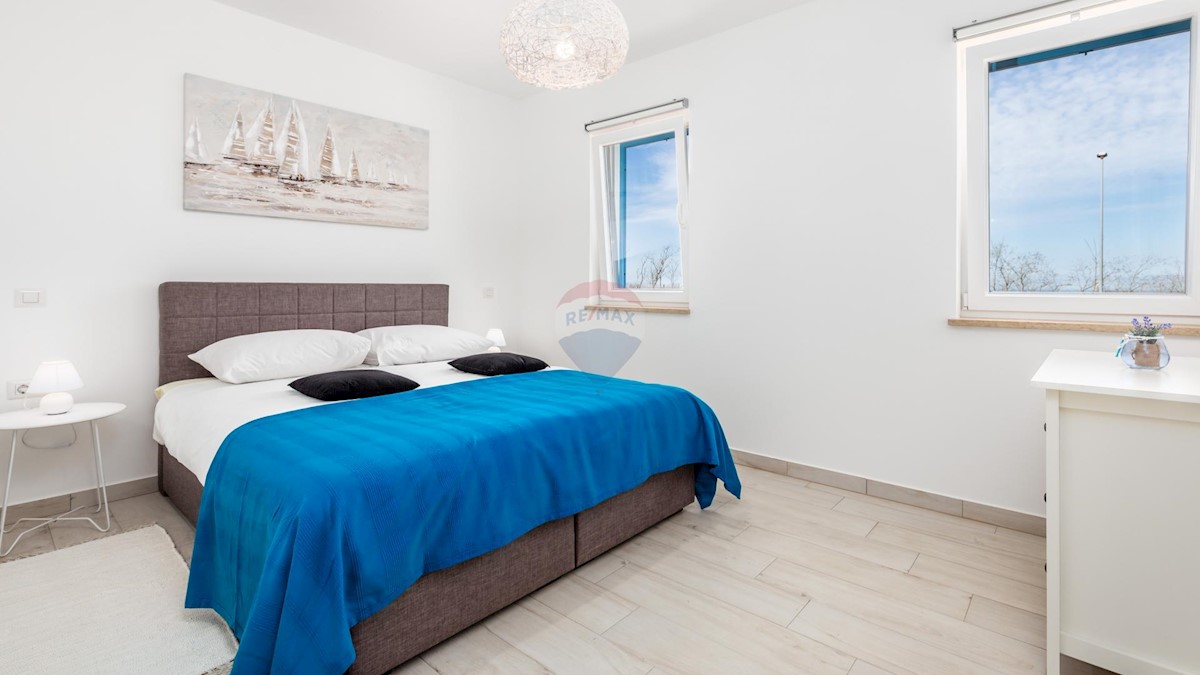 Haus Zu verkaufen - ISTARSKA  POREČ 