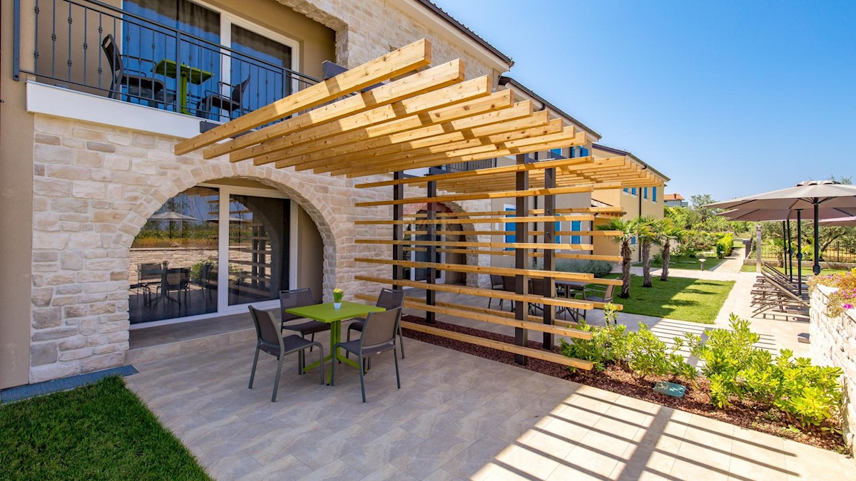 Haus Zu verkaufen - ISTARSKA  POREČ 