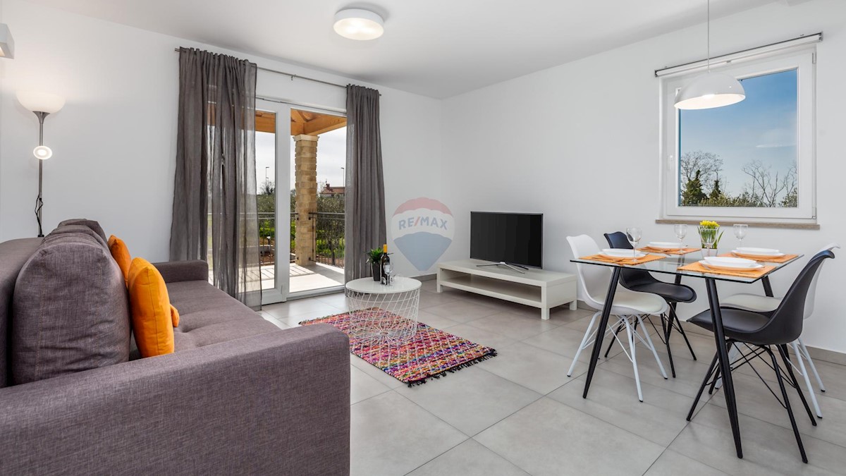 Haus Zu verkaufen - ISTARSKA  POREČ 