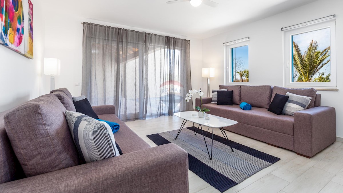 Haus Zu verkaufen - ISTARSKA  POREČ 