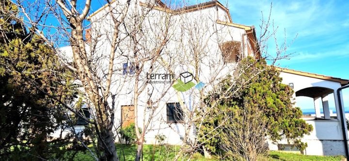 Casa in vendita 733 m² – Ližnjan