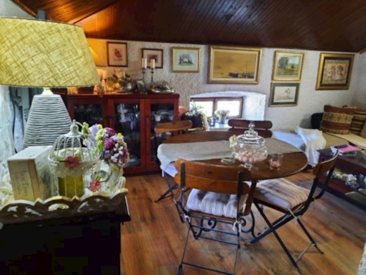 Flat For sale - ISTARSKA  PULA 