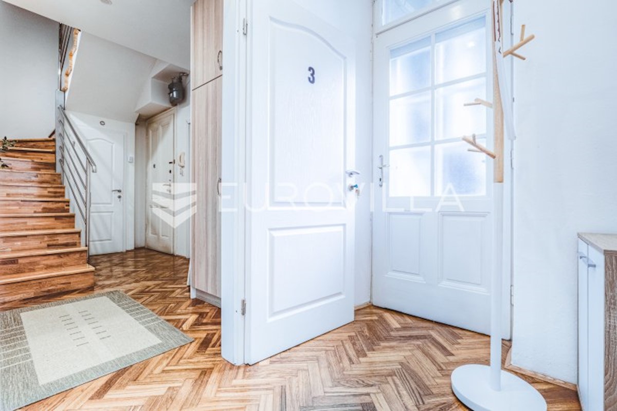 Apartmán Na predaj - GRAD ZAGREB  ZAGREB 