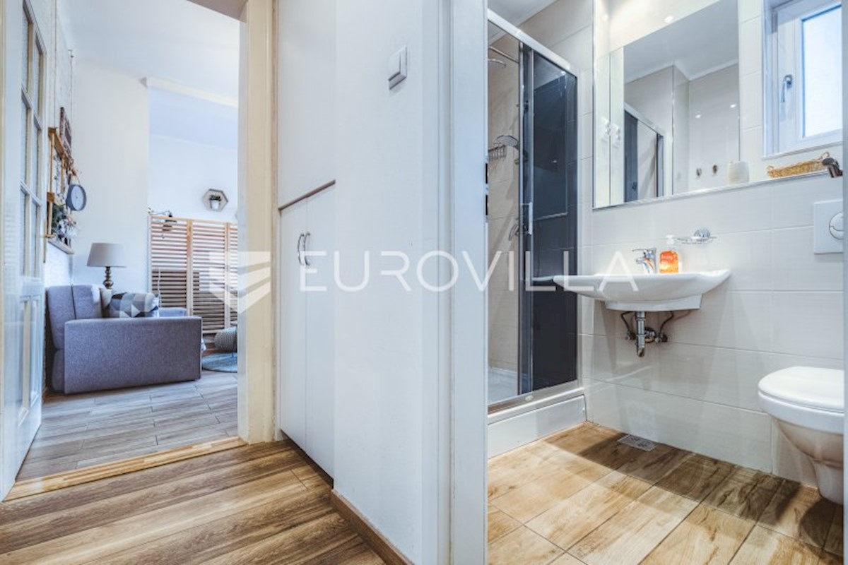 Apartmán Na predaj - GRAD ZAGREB  ZAGREB 