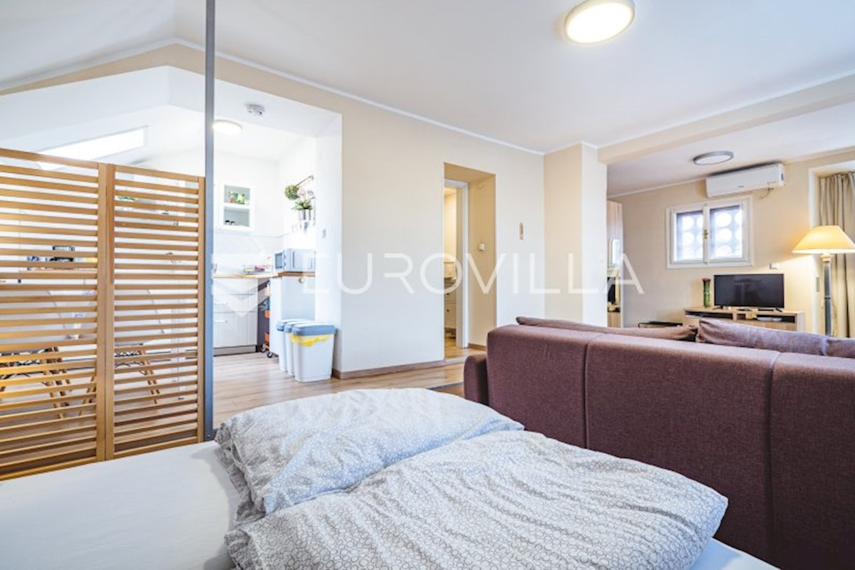 Apartmán Na predaj - GRAD ZAGREB  ZAGREB 