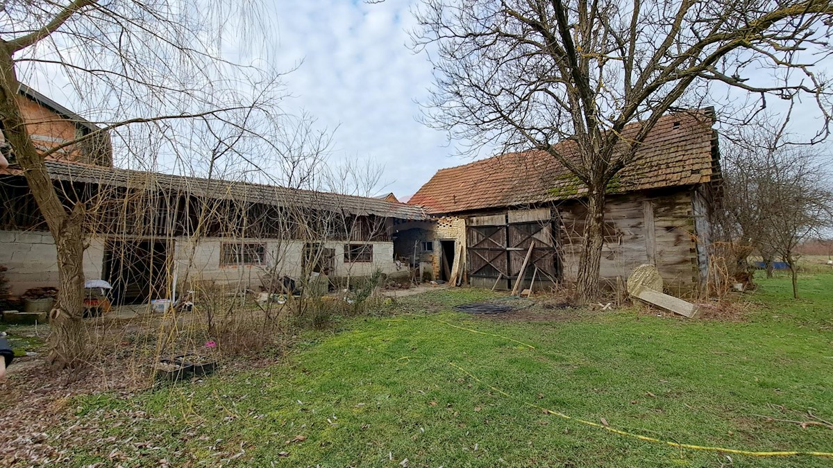 Casa In vendita - ZAGREBAČKA  VELIKA GORICA 