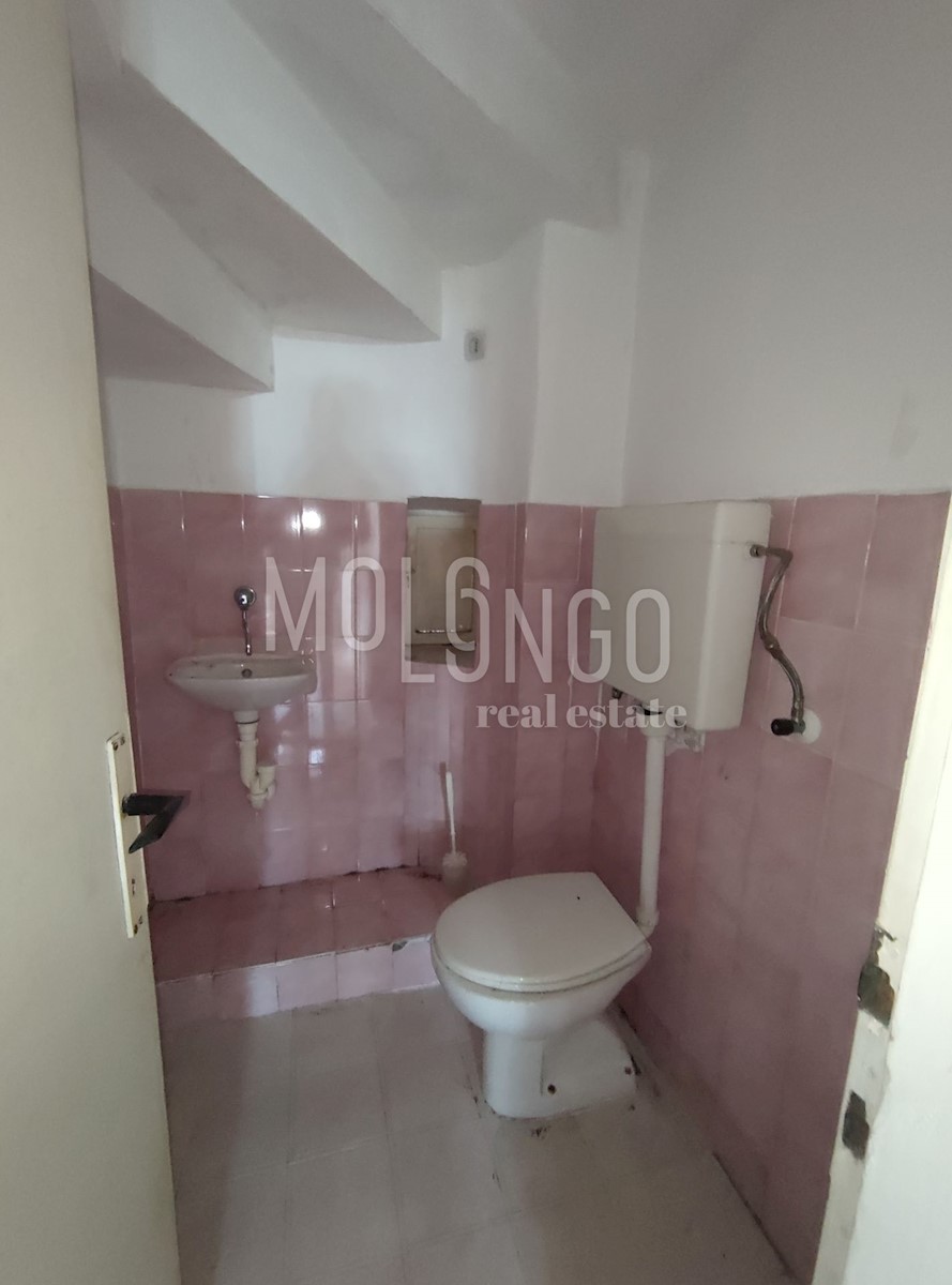 Apartma Naprodaj - PRIMORSKO-GORANSKA  Rijeka
