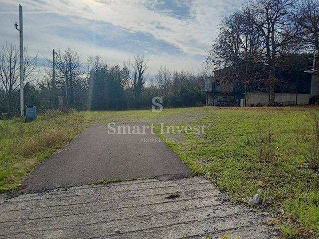 Zemljište na prodaju 5000 m² – Ika