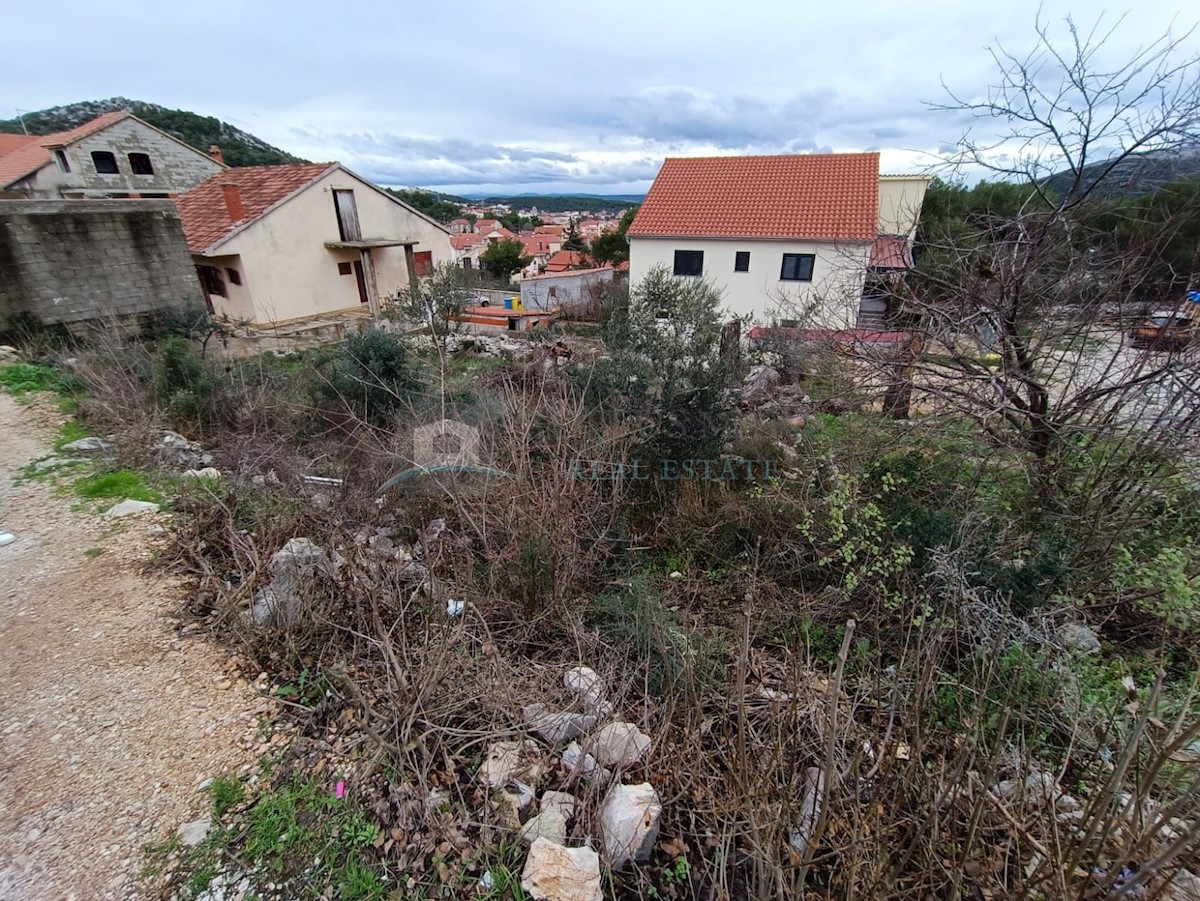 Zemljište Na prodaju - ŠIBENSKO-KNINSKA  ŠIBENIK 