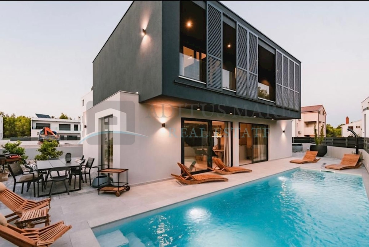Maison À vendre - ŠIBENSKO-KNINSKA  VODICE 