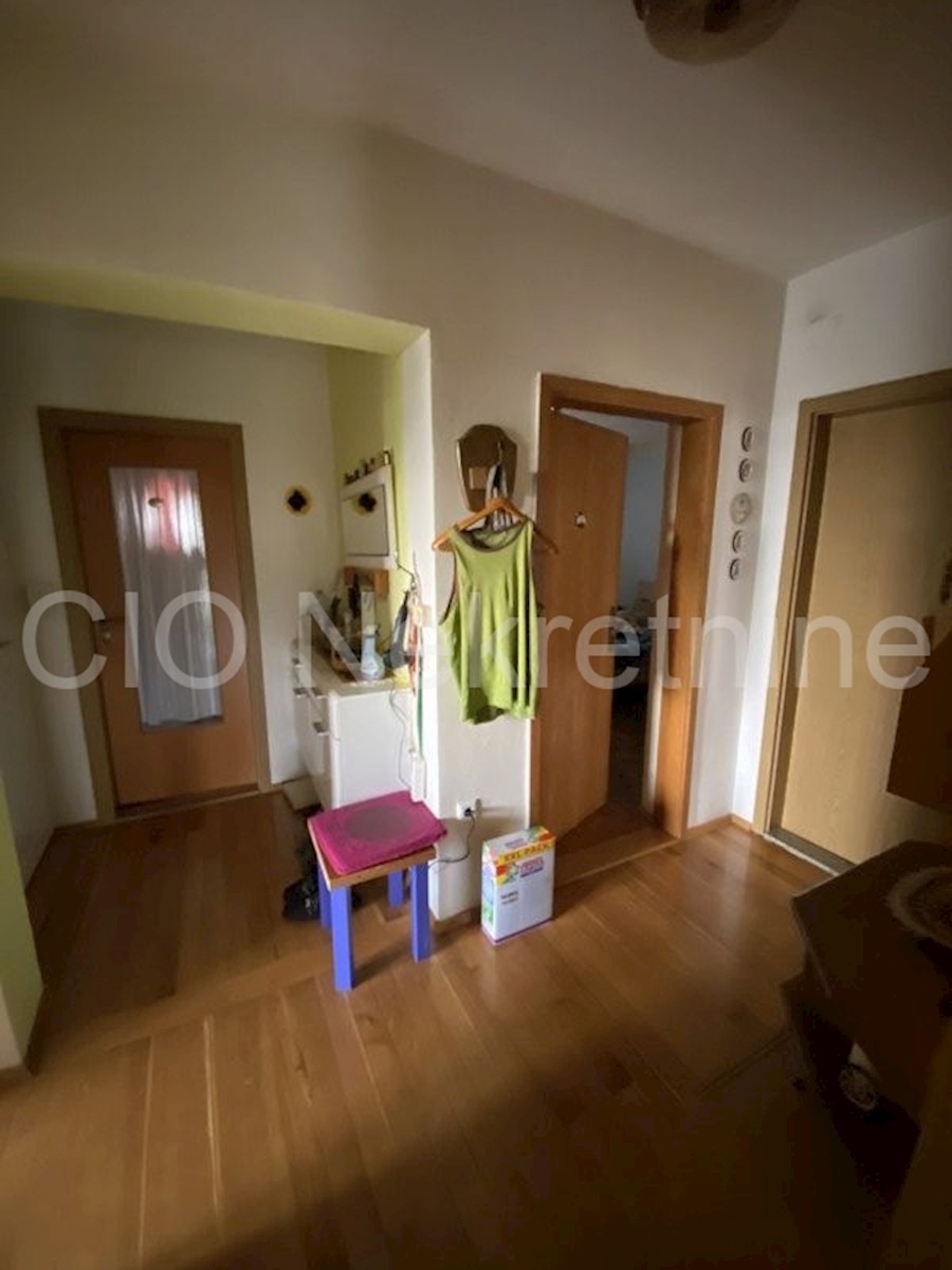 Casa In vendita - SPLITSKO-DALMATINSKA  PODSTRANA 