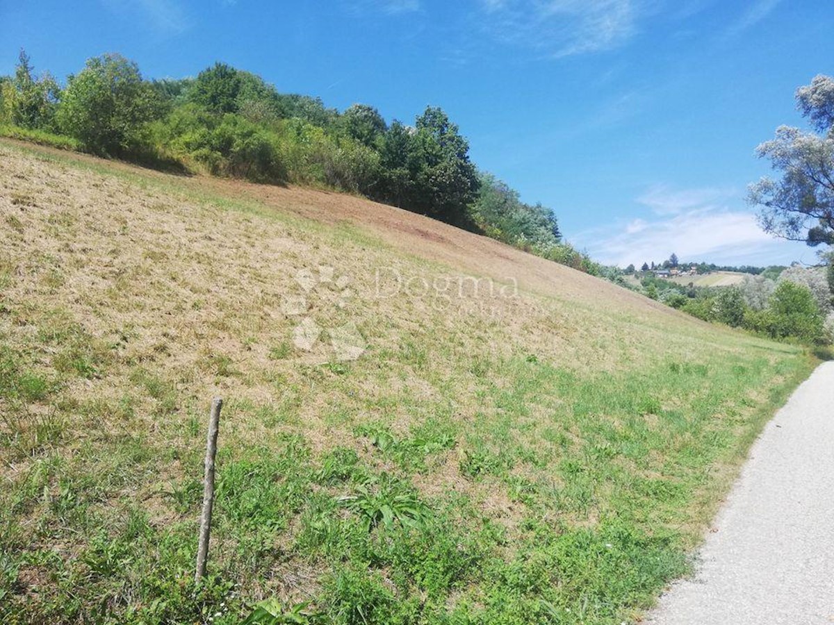 Terreno In vendita - KRAPINSKO-ZAGORSKA  SVETI KRIŽ ZAČRETJE 