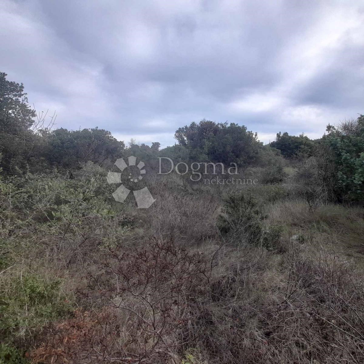 Land For sale - ŠIBENSKO-KNINSKA  ROGOZNICA 