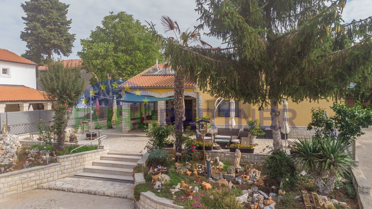 Kuća Na prodaju - ISTARSKA  SVETI LOVREČ 