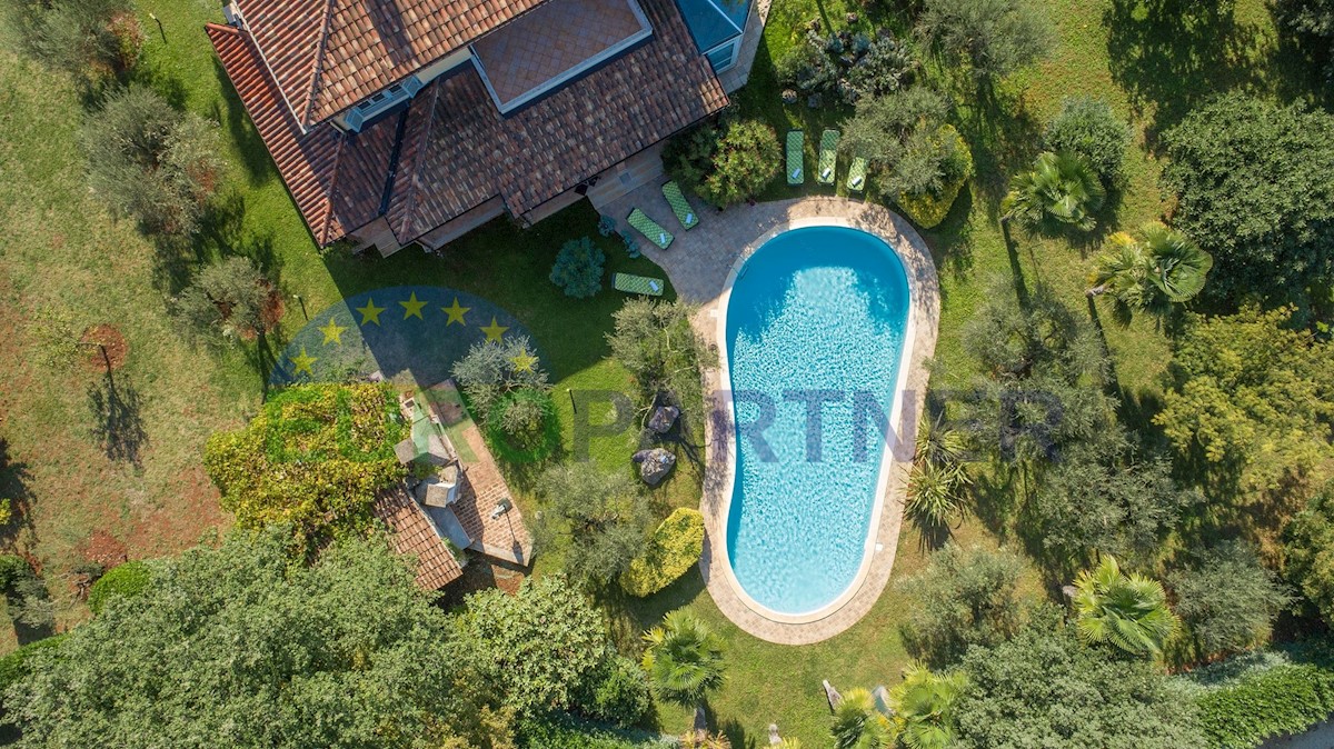 Hiša Naprodaj - ISTARSKA  Poreč