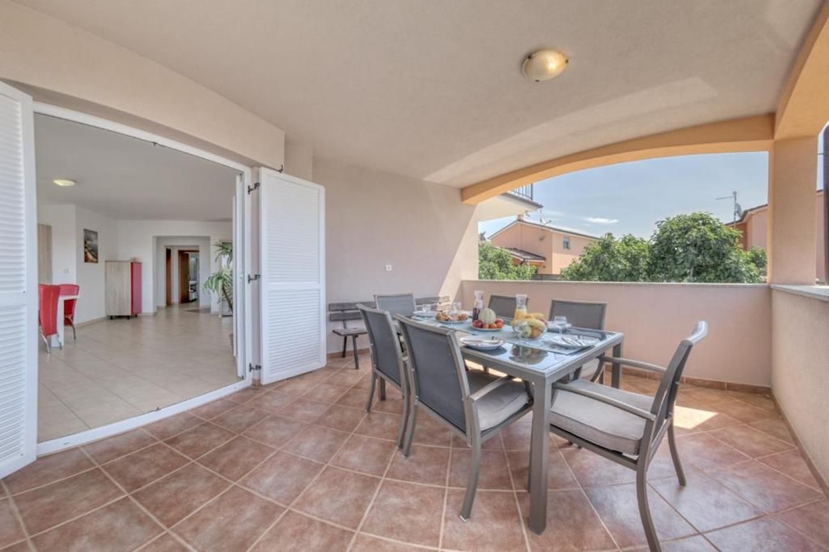 Haus Zu verkaufen - ISTARSKA  LIŽNJAN 