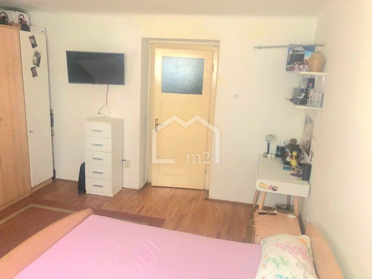 Apartment Zu verkaufen - SPLITSKO-DALMATINSKA  SPLIT 