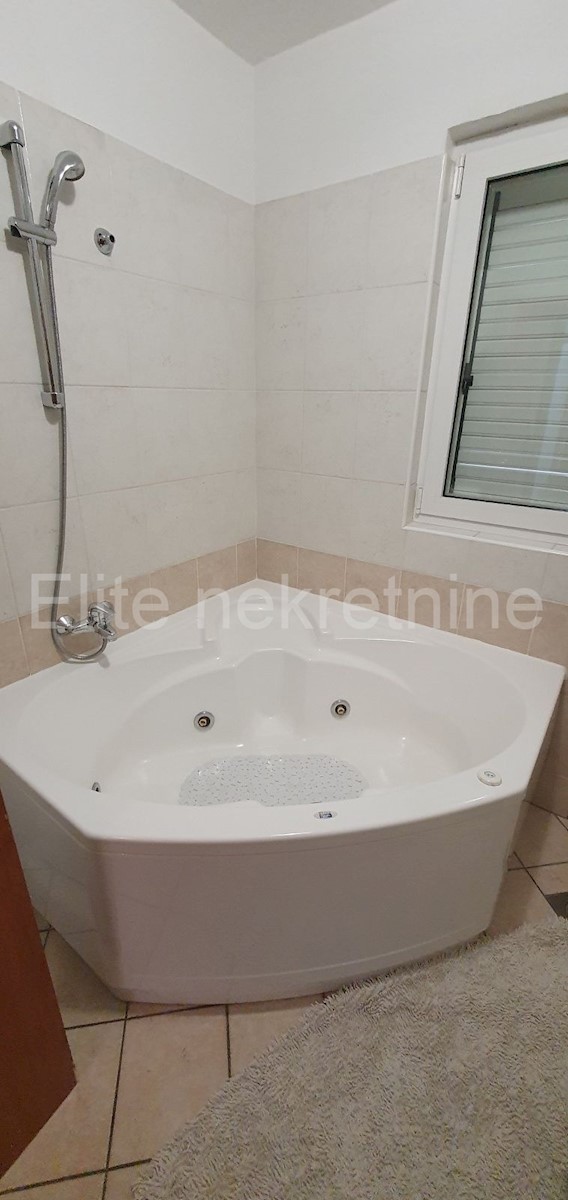 Flat For rent - PRIMORSKO-GORANSKA RIJEKA