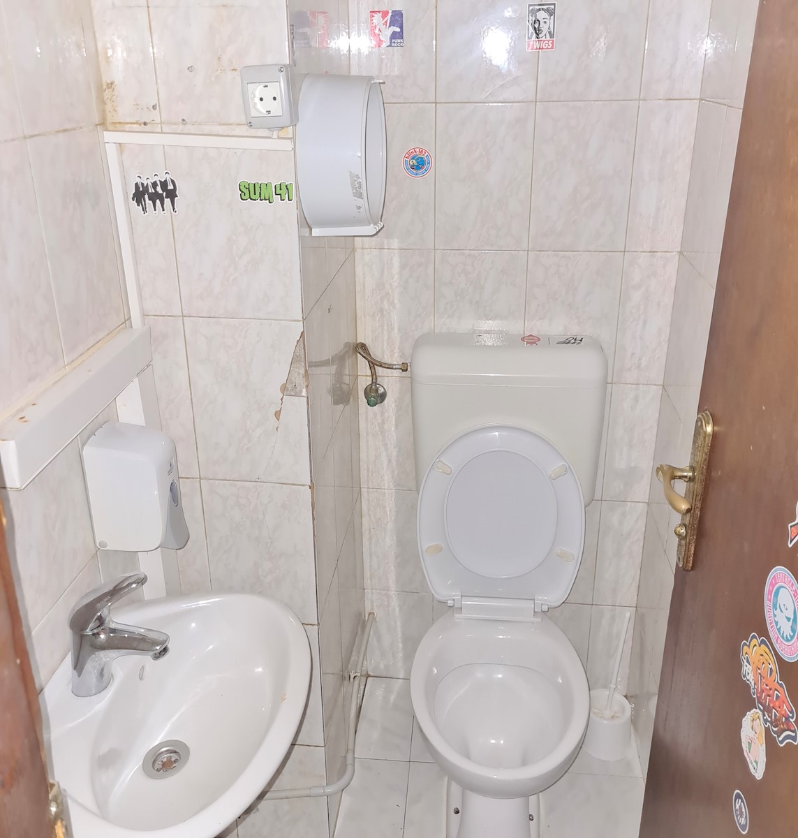 Gewerbefläche Zu verkaufen - ISTARSKA  ROVINJ 