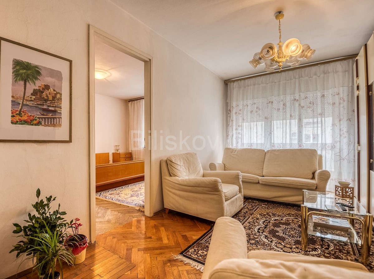 Apartma Na predaj - GRAD ZAGREB  ZAGREB 