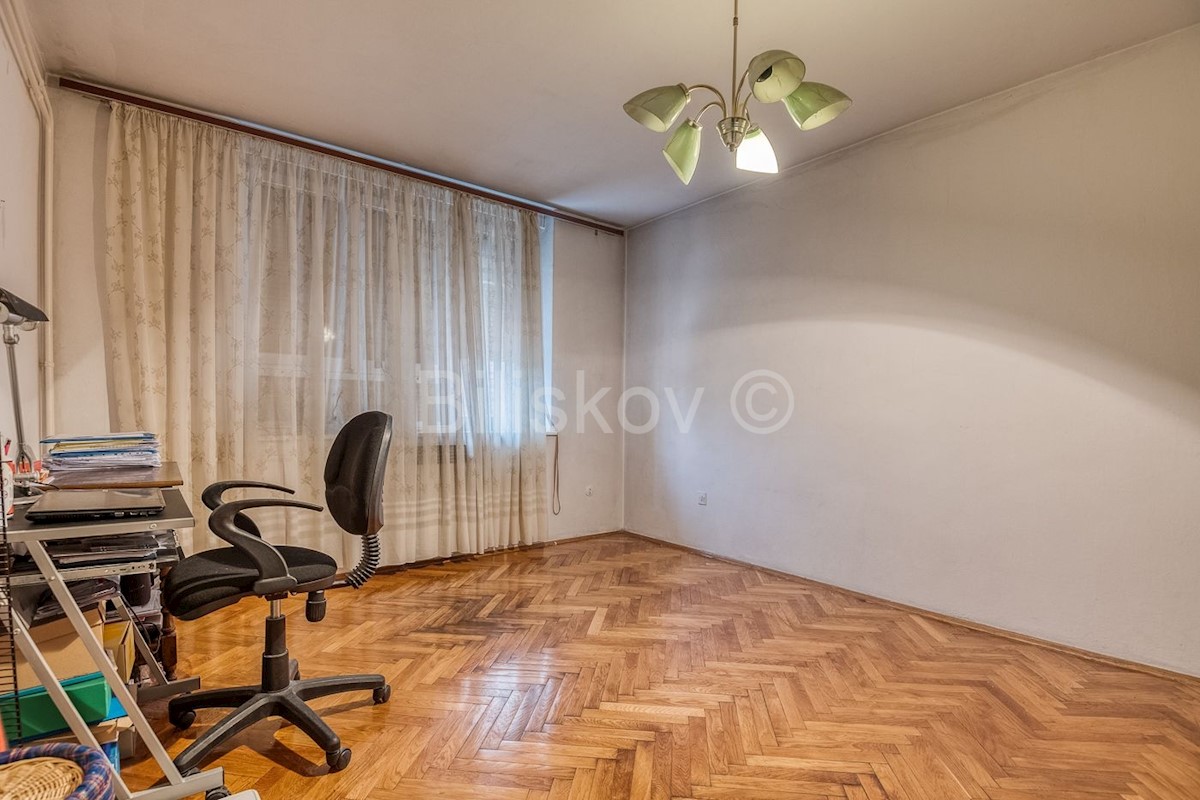 Apartmán Na predaj - GRAD ZAGREB  ZAGREB 