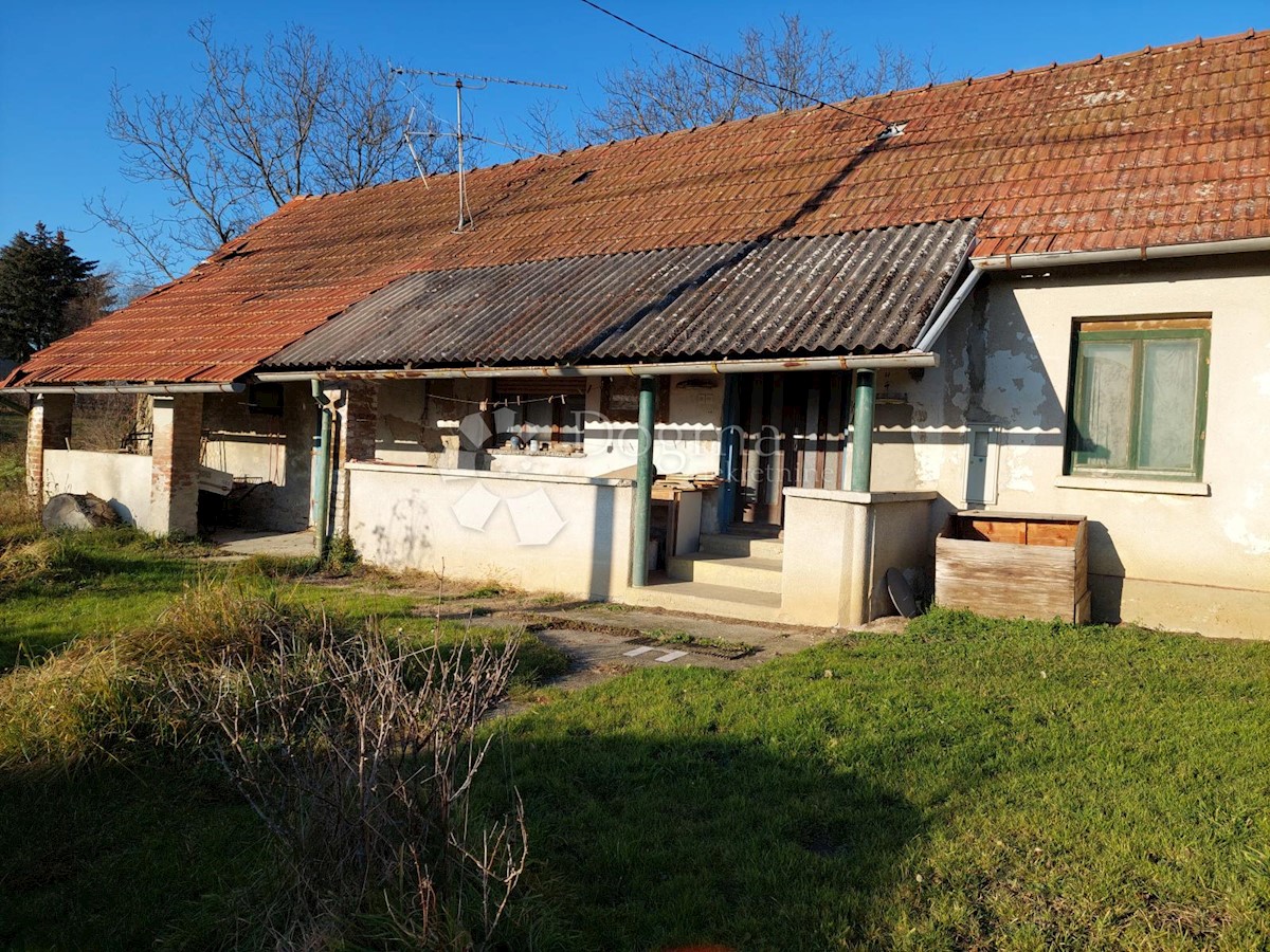 Haus Zu verkaufen - KOPRIVNIČKO-KRIŽEVAČKA  KOPRIVNICA 