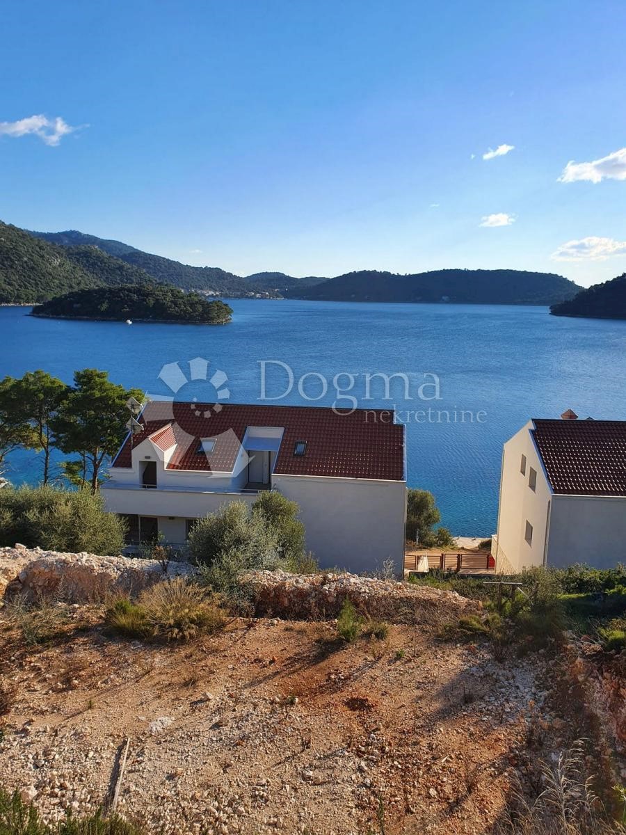 Land For sale - DUBROVAČKO-NERETVANSKA  LASTOVO 