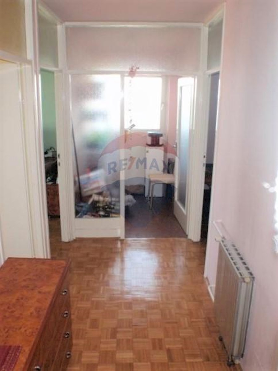 Apartma Na predaj - GRAD ZAGREB  ZAGREB 