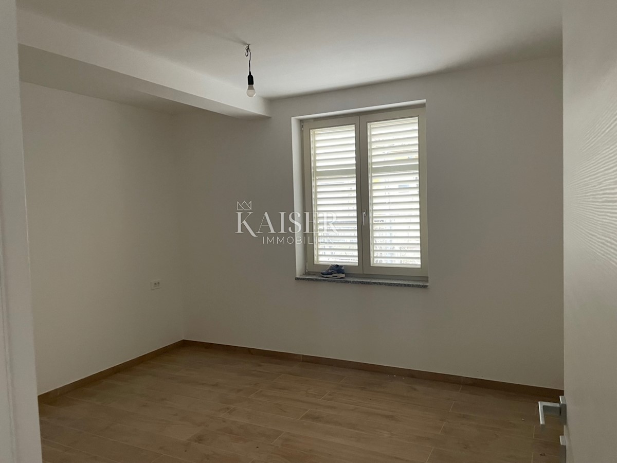 Apartment Zu verkaufen - PRIMORSKO-GORANSKA  KASTAV 