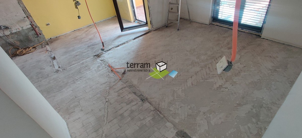 Flat For sale - ISTARSKA  PULA 