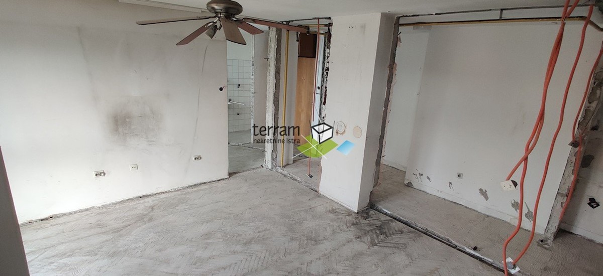 Flat For sale - ISTARSKA  PULA 