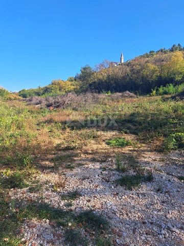 Działka na sprzedaż 6039 m² – Buje