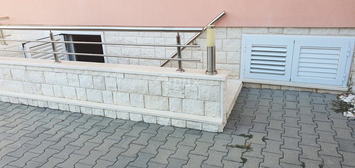 Apartma Naprodaj - ŠIBENSKO-KNINSKA Vodice
