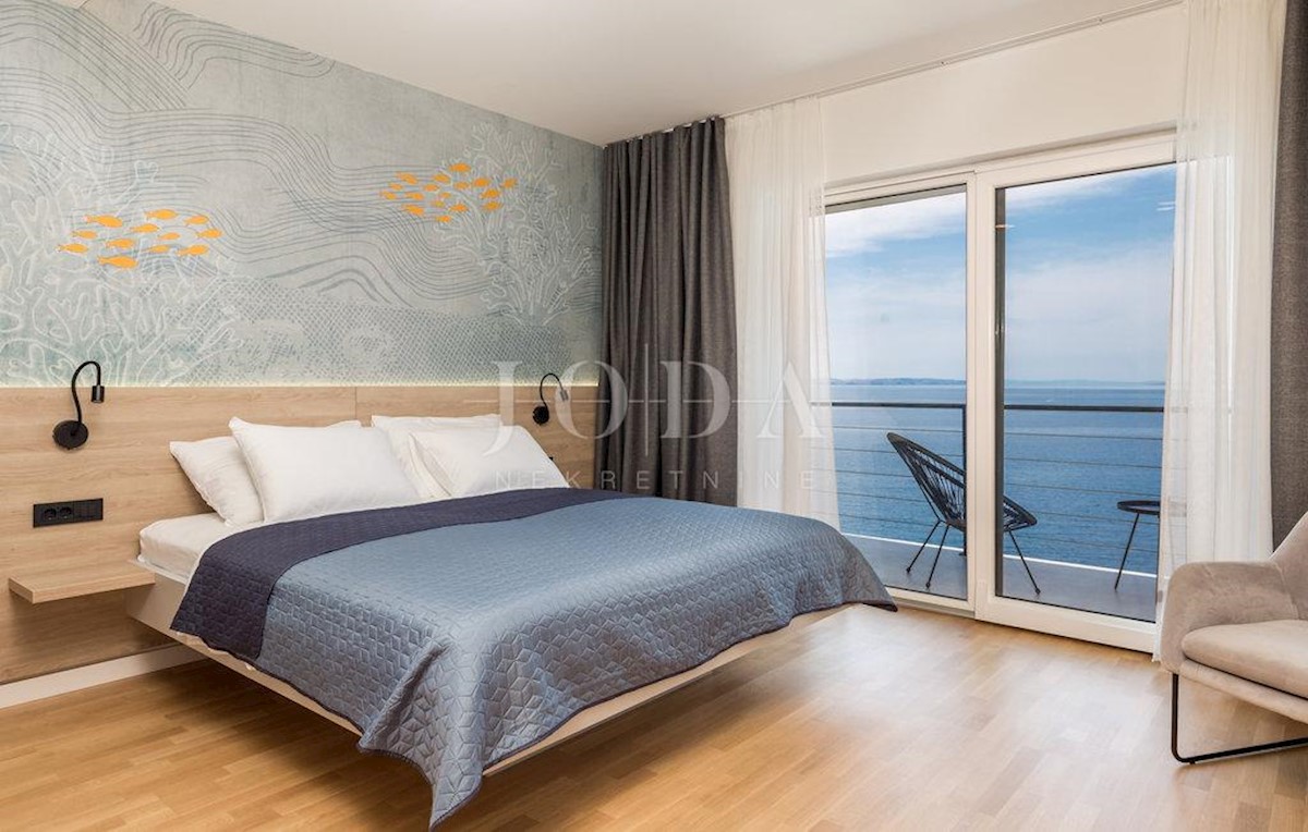 Maison À vendre - LIČKO-SENJSKA SENJ